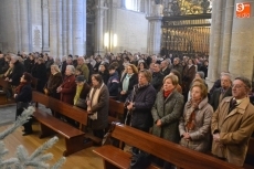 Foto 3 - Amplia asistencia de fieles a la Misa Estacional en la Catedral