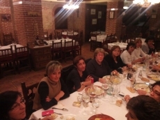 Foto 4 - Las mujeres de la asociación 'Valhondo' despiden el año con una bonita cena