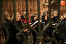 Foto 4 - El órgano acompaña a la colección de himnos gregorianos en la Catedral Nueva