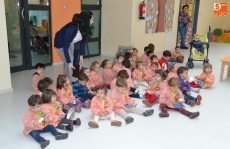 Foto 4 - La Escuela Infantil celebra su propio Sorteo de la Lotería