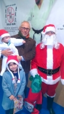 Foto 5 - Papá Noel visita la Escuela Dojo Kun