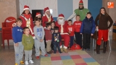 Foto 4 - Papá Noel trae la magia a la ciudad gracias a la Escuela de Equitación El Potro
