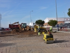 Foto 4 - El Ayuntamiento invierte más de 100.000 euros en el Montalvo I con la renovación de vías y...