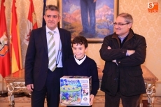 Doce escolares salmantinos, premiados por contar su aventura para salvar el planeta