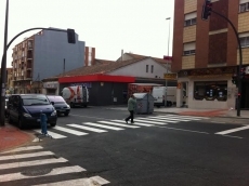 Foto 3 - Nuevo paso de peatones en la carretera de Ledesma ante la presión vecinal