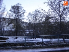 Foto 3 - El primer temporal de nieve del invierno alcanza las calles de la ciudad