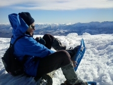 Foto 5 - Vecinos de Las Canteras disfrutan de la nieve en la Sierra de Béjar