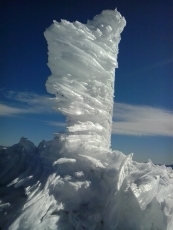 Foto 3 - Vecinos de Las Canteras disfrutan de la nieve en la Sierra de Béjar