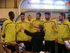 Foto 5 - El jamón ibérico de Guijuelo vuelve a triunfar en Fitur