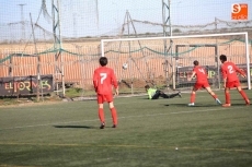 El Salmantino vence al l&iacute;der Numancia y aprieta la clasificaci&oacute;n en la parte alta (3-1)