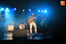 Hugo Matías se entrega al público salmantino en la Sala B del CAEM