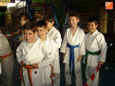 Foto 3 - El campeonato de Karate de Candelario acoge a niños de toda la provincia