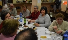 Foto 4 - Los socios del Centro de Mayores festejan San Blas con una merienda