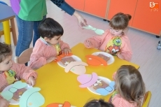 Foto 5 - La Escuela Infantil inicia una semana repleta de actividades carnavaleras