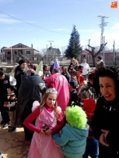 Foto 4 - Carnaval intergeneracional entre el colegio y las residencias de mayores