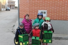 Foto 6 - Cuando las princesas, el hippie o los huevos Kinder invadieron calles y plazas