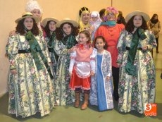 Foto 4 - Ilusión y fantasía durante el baile infantil de carnaval