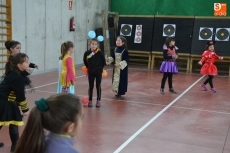 El Club de Gimnasia R&iacute;tmica celebra con una fiesta la llegada del Carnaval