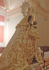 Nueva talla de la Virgen del Casta&ntilde;ar realizada por el imaginero Fernando Montosa