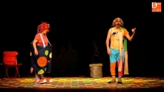 Muchas risas y emoción de los más pequeños con la obra Ya está