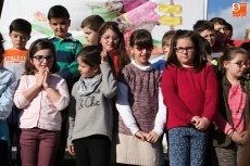 Foto 6 - Cuatrocientos niños y niñas cantan a Santa Teresa 