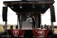 1.200 participantes desafían los obstáculos extremos en una prueba espectacular