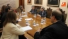 Foto 2 - Mañueco apuesta por los jóvenes investigadores y destinará 4 millones para formentar el...