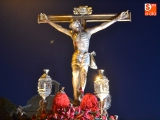 Foto 3 - La sobriedad y la emoción arropan al Santo Cristo del Humilladero y a Nuestra Señora de las...
