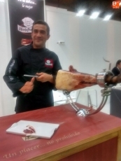 Foto 6 - El jamón ibérico, rey de la gastronomía internacional en el 'Salón del Gourmet'