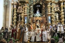 Cateja Teatro ensaya la representación de La Pasión en la iglesia de Mogarraz