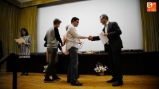 Los mejores alumnos de la Olimpiada de Química recogen sus premios