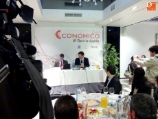 Pedro Sánchez pretende acabar con el partidismo de las instituciones