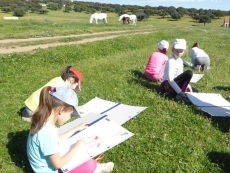 Foto 4 - Magistral lección de arte de Venancio Blanco a 40 niños de Guijuelo