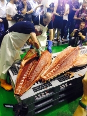 Foto 3 - Espectacular demostración de ronqueo de un atún rojo de 171 kilos
