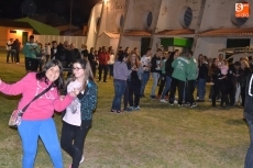Foto 3 - Fiesta por todo lo alto del Ciudad Rodrigo CF para celebrar su retorno a Tercera