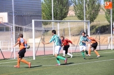 Foto 6 - El Carbajosa de la Sagrada cierra la temporada con una derrota en casa ante el Betis (0-1)