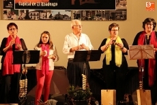 Foto 6 - Excelente concierto de despedida de los alumnos del Taller de Canto y Percusión 