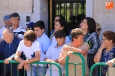 Foto 6 - Multitudinaria procesión de la Virgen de la Salud 