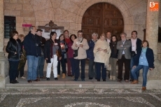 El recital po&eacute;tico de madrugada lleg&oacute; con retraso y con formato expres