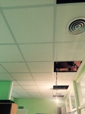 El techo de las consultas de Cirugía del Hospital no se desplomó, se sustituyó por estar en mal ...