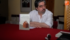 La Tertulia Rona Dalba indaga en las páginas de Bienvenida, Frau Merkel