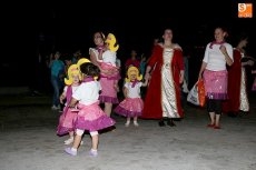 Foto 6 - Un divertido desfile de carrozas anima las fiestas del Corpus