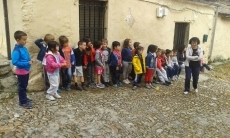 Foto 5 - Divertida y didáctica excursión de los escolares del CEIP Villar y Macías a la villa 