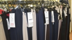 Foto 3 - Modas María comienza 'el mes rompe precios' ofreciendo su colección de pantalones desde 15 euros