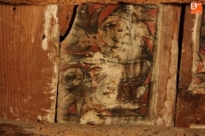 Foto 3 - Hallan unas pinturas renacentistas ocultas en la iglesia de Santiago