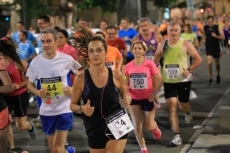 Foto 5 - 'Salamanca a Tope' da paso al verano con una multitudinaria carrera nocturna