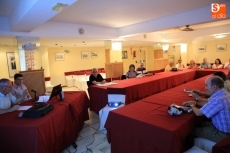 Foto 3 - El psicoanálisis, a debate en la tertulia de los martes en el Hotel Rona Dalba