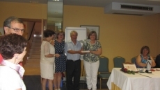 Foto 5 - La Asociación Tierno Galván premia a ‘Tan Alta como un Ciprés’ por su lucha contra el cáncer