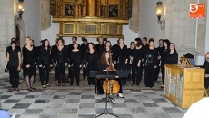 El Coro de Cámara de la USAL rinde homenaje al V Centenario del Nacimiento de Santa Teresa