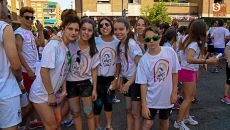 Miles de personas salen a la calle para la tomar partida en la Color Race 